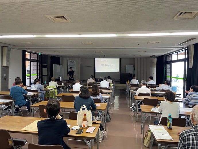 講演：講演の様子