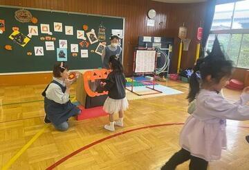 写真：ハロウィンでのゲームの様子