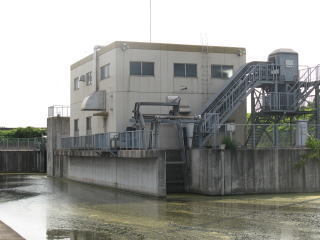 写真：川北新田排水機場