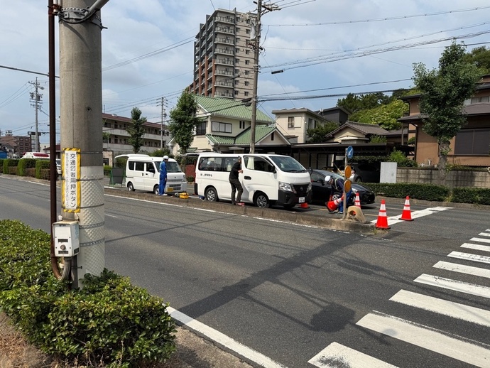 交通整理をしてます